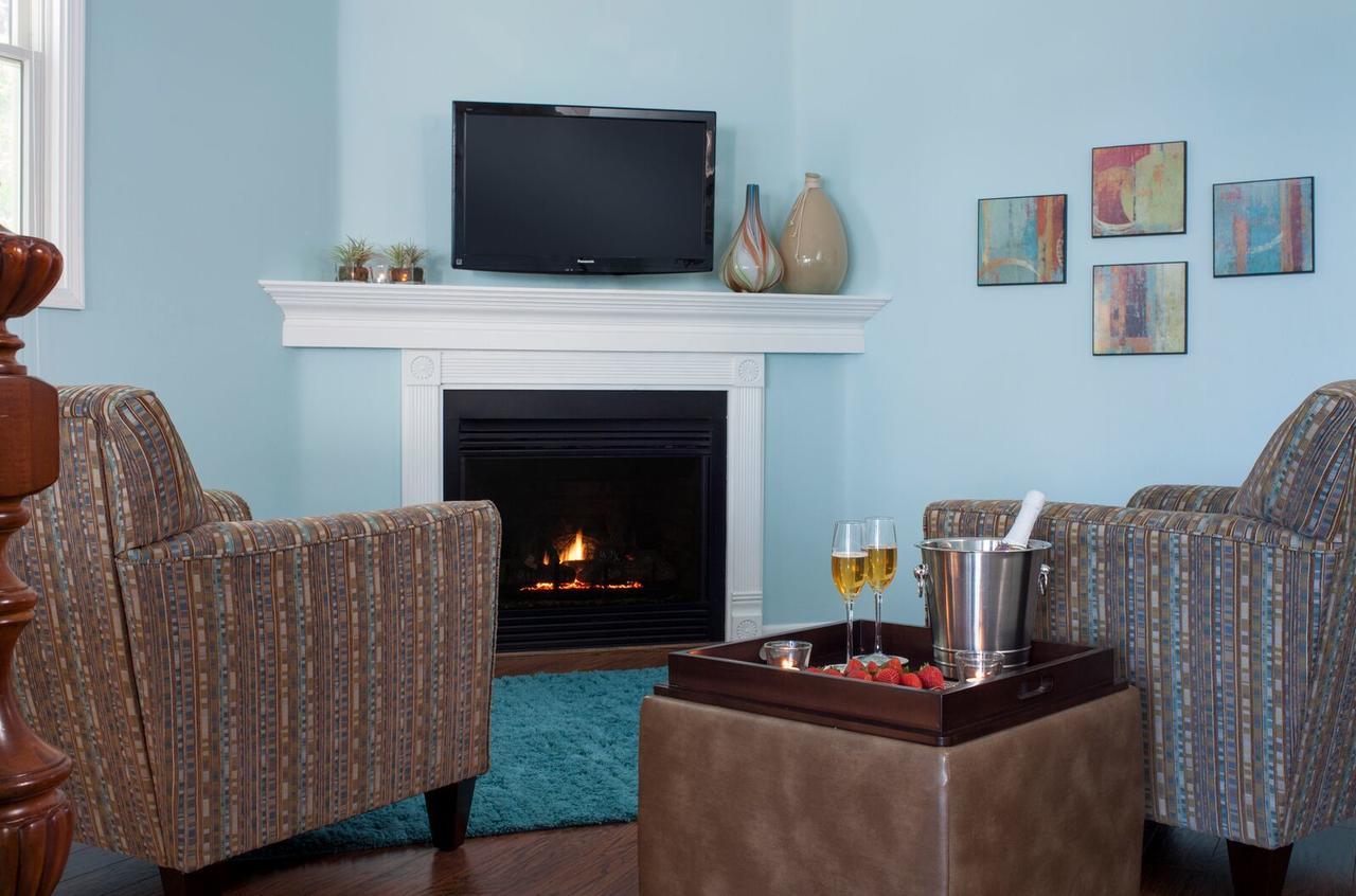 Oscoda Huron House Bed & Breakfast エクステリア 写真