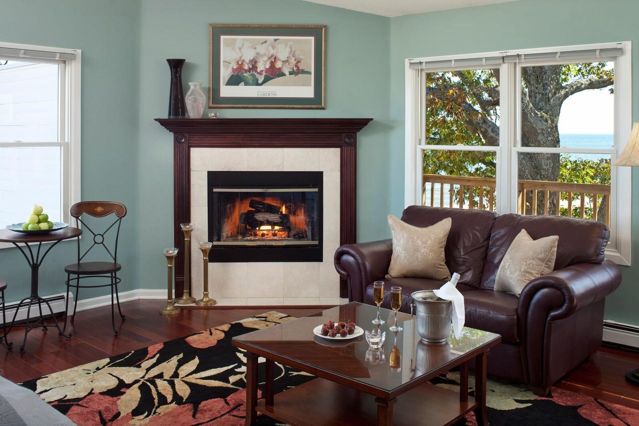 Oscoda Huron House Bed & Breakfast エクステリア 写真