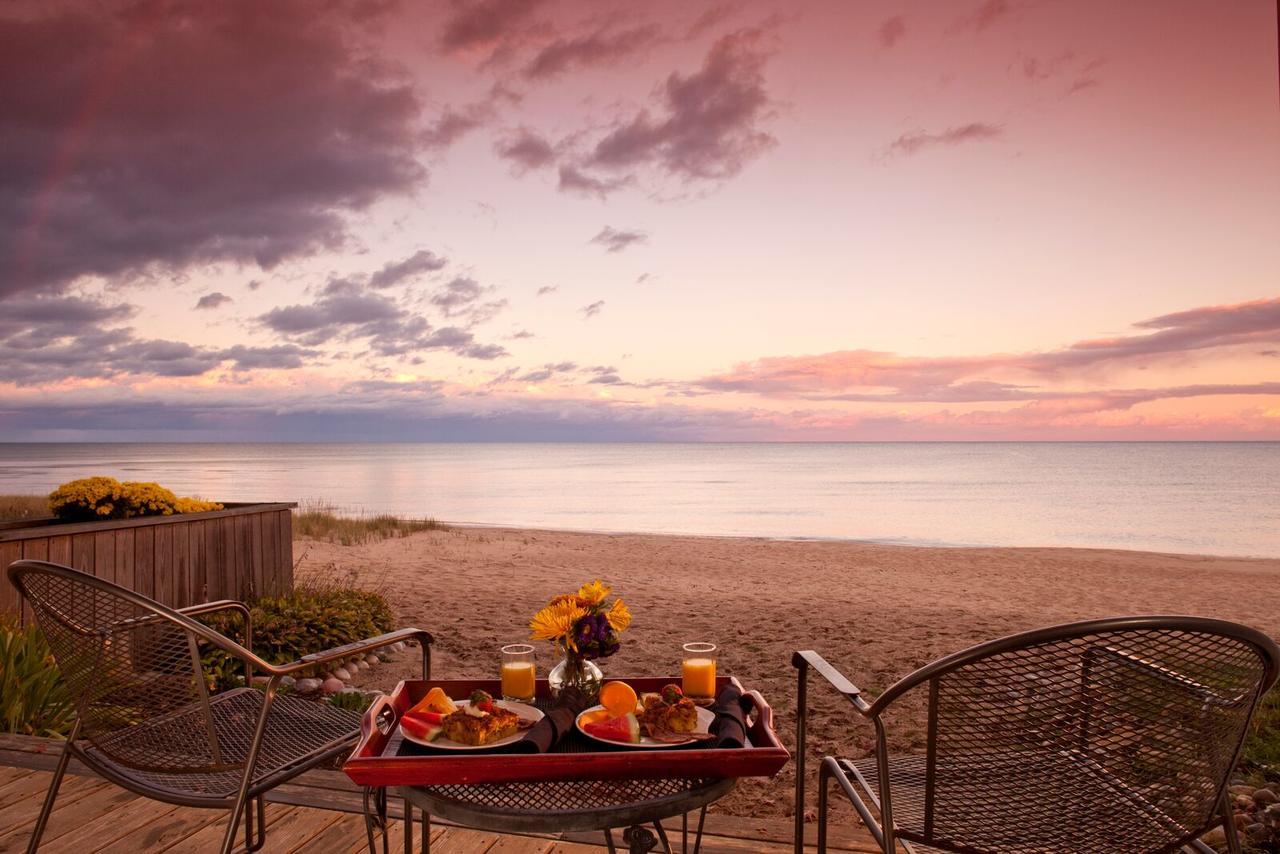 Oscoda Huron House Bed & Breakfast エクステリア 写真